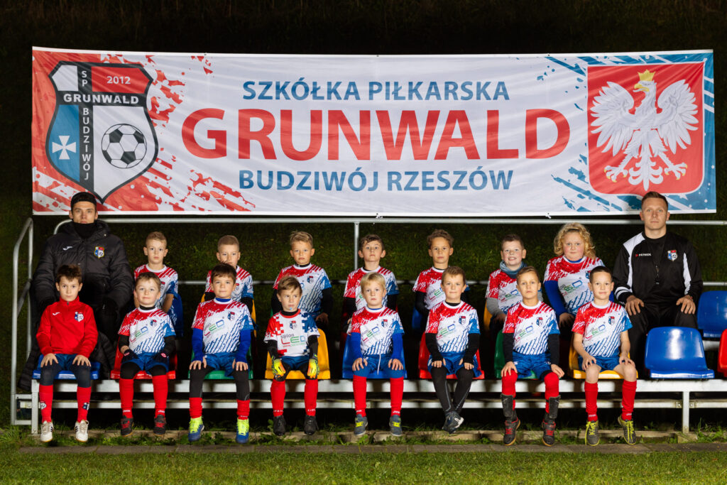 młodzi zawodnicy Grunwaldu z rocznika 2016B
